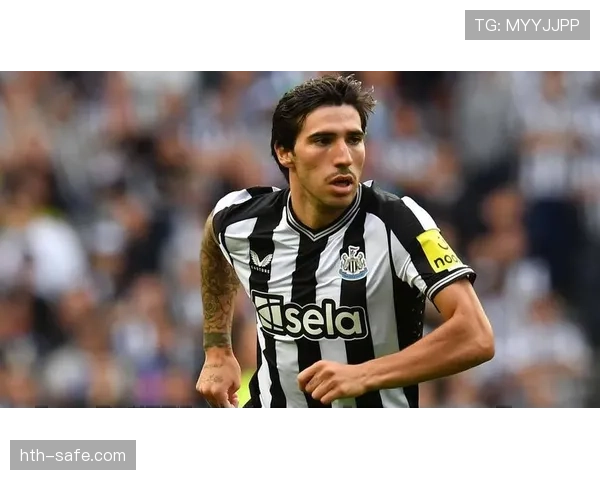 英超中场实力大比拼：数据揭秘本赛季最佳策划者的崛起与挑战